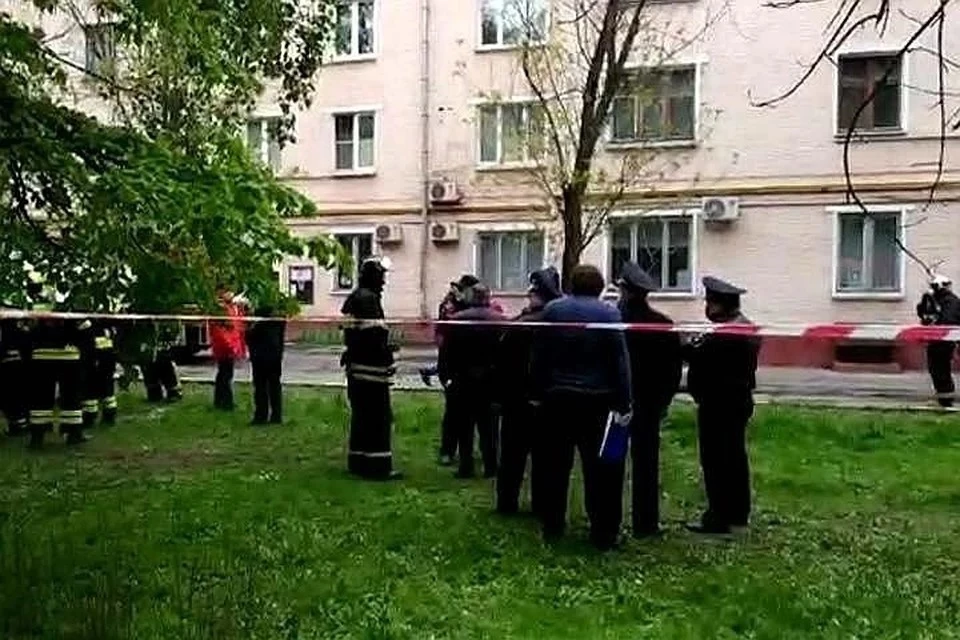 Жильцы частично обрушившегося дома в Москве рассказали о происшествии