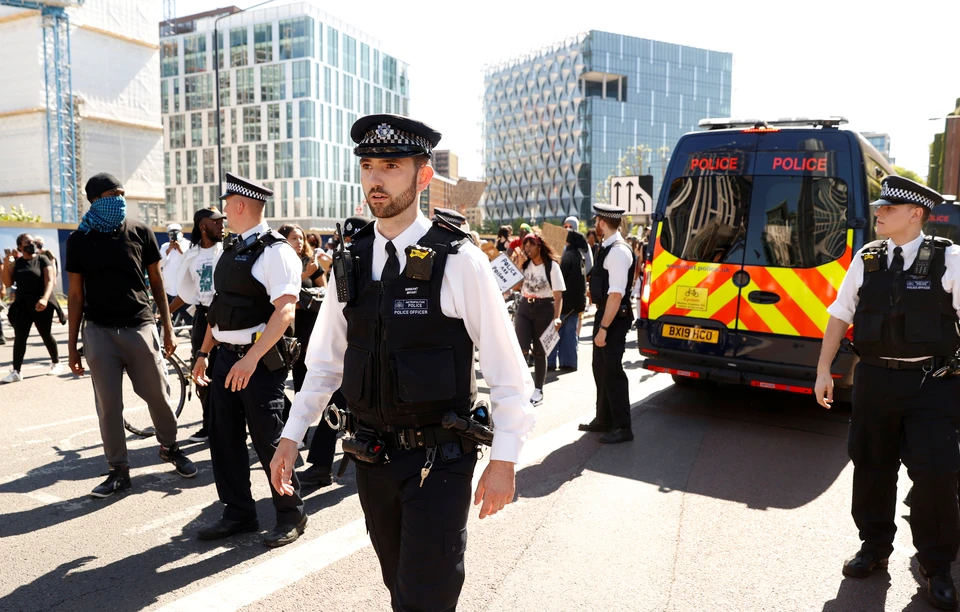 В Лондоне задержали 23 человека во время протеста из-за смерти афроамериканца