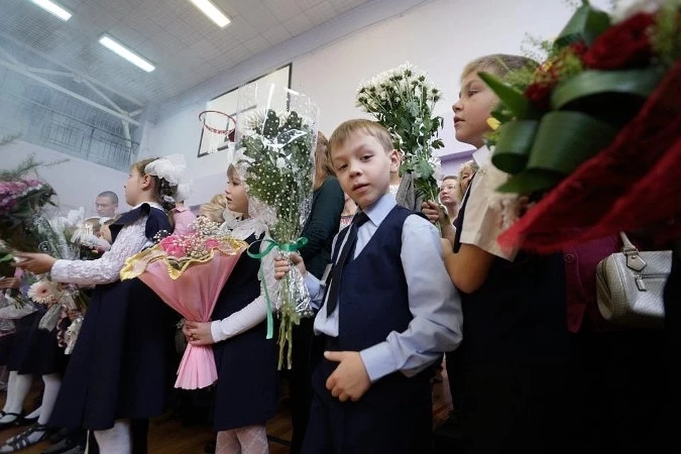 Родителям разрешат пойти на линейку в законный выходной