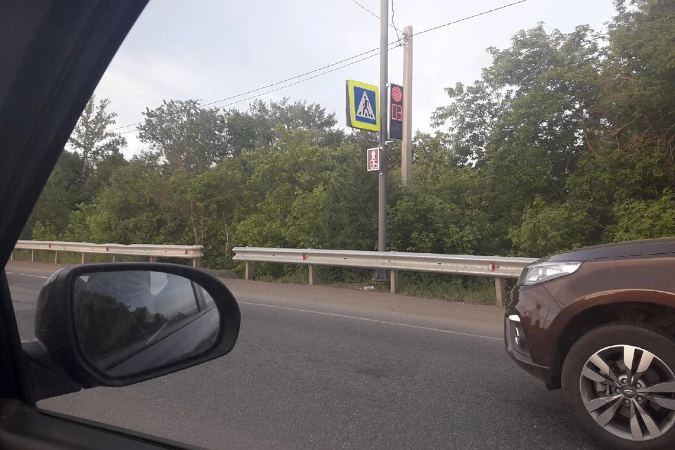 Светофор появился здесь на днях