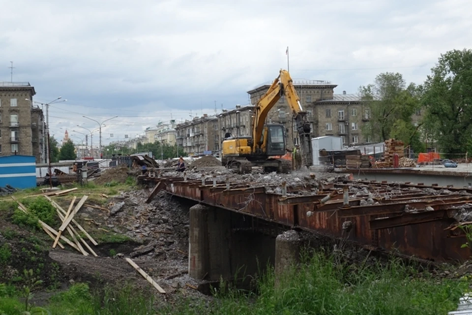Остатки моста через Абу разобрали в Новокузнецке