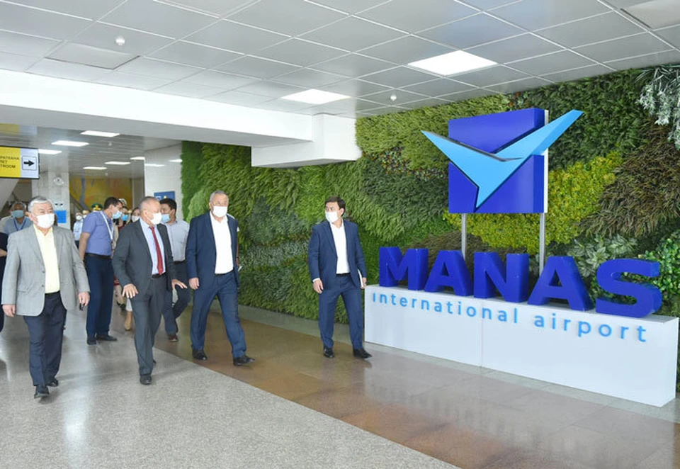 Первый вице-премьер-министр ознакомился с подготовкой аэропорта «Манас» к возобновлению внутренних авиарейсов.