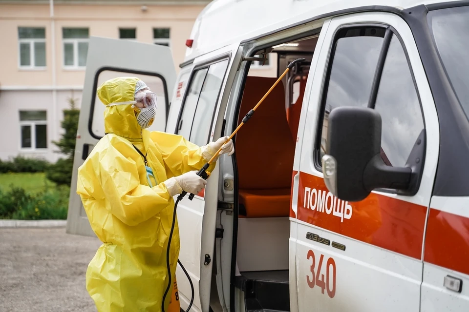 Врачи в Тольятти пытаются победить коронавирус