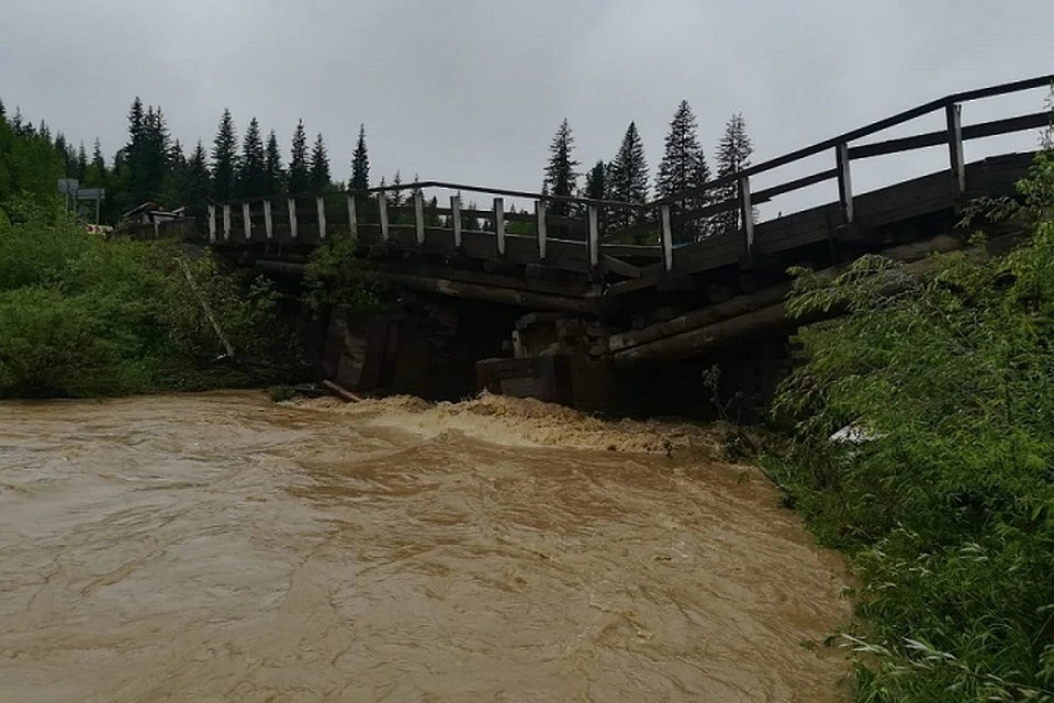 В Красноярском крае объявили режим ЧС из-за паводков. Фото: ГУ МВД по краю