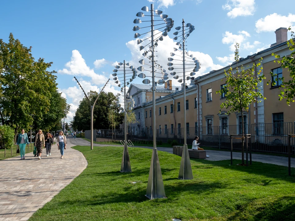 В Ленинградской области с 15 июня 2020 года открываются ледовые катки, фитнес-клубы и детские площадки.