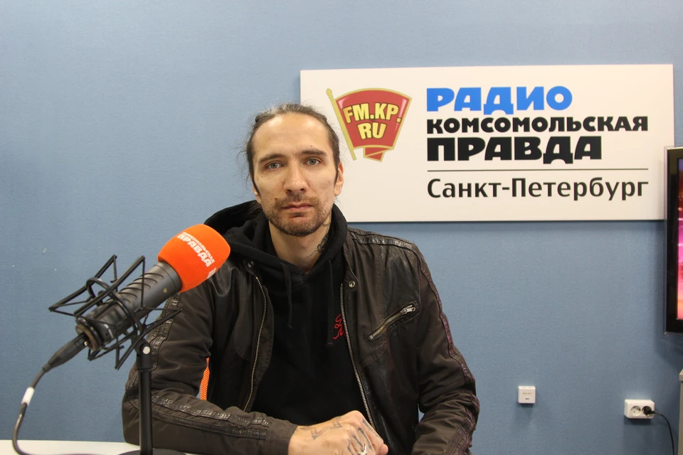 Александр Цой - музыкант, создатель творческого проекта "Ронин".