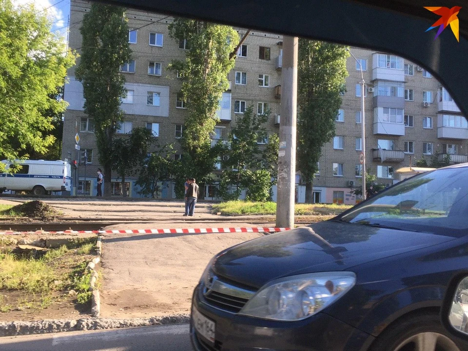 Территория поблизости от отсановки оцеплена