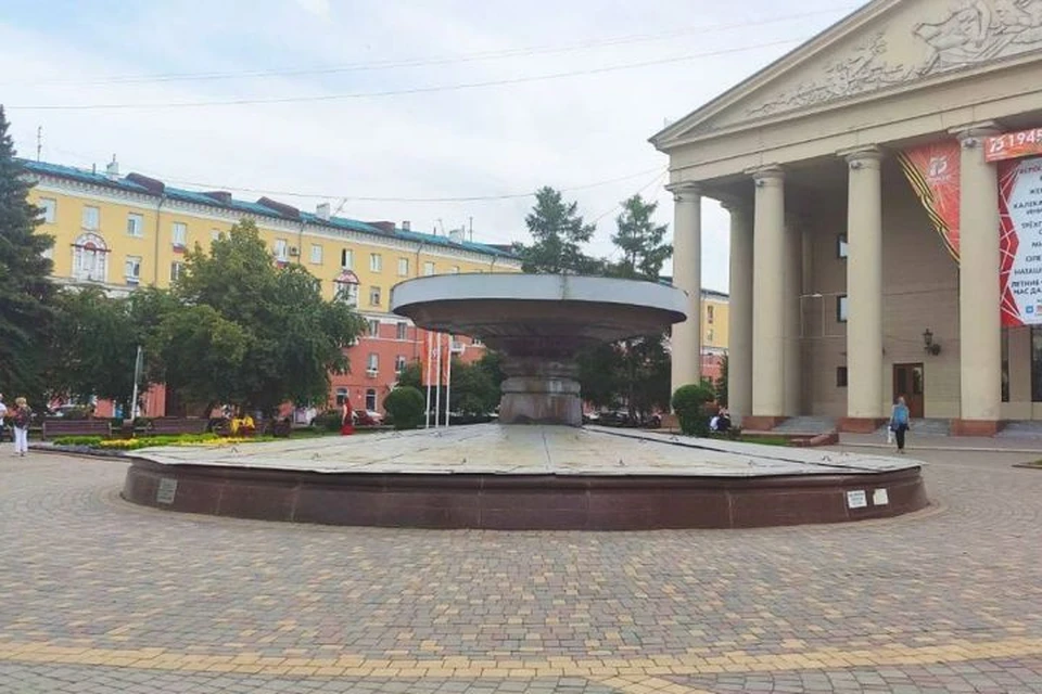 В Кемерове готовятся к запуску фонтанов. Фото: Илья Середюк/ Instagram