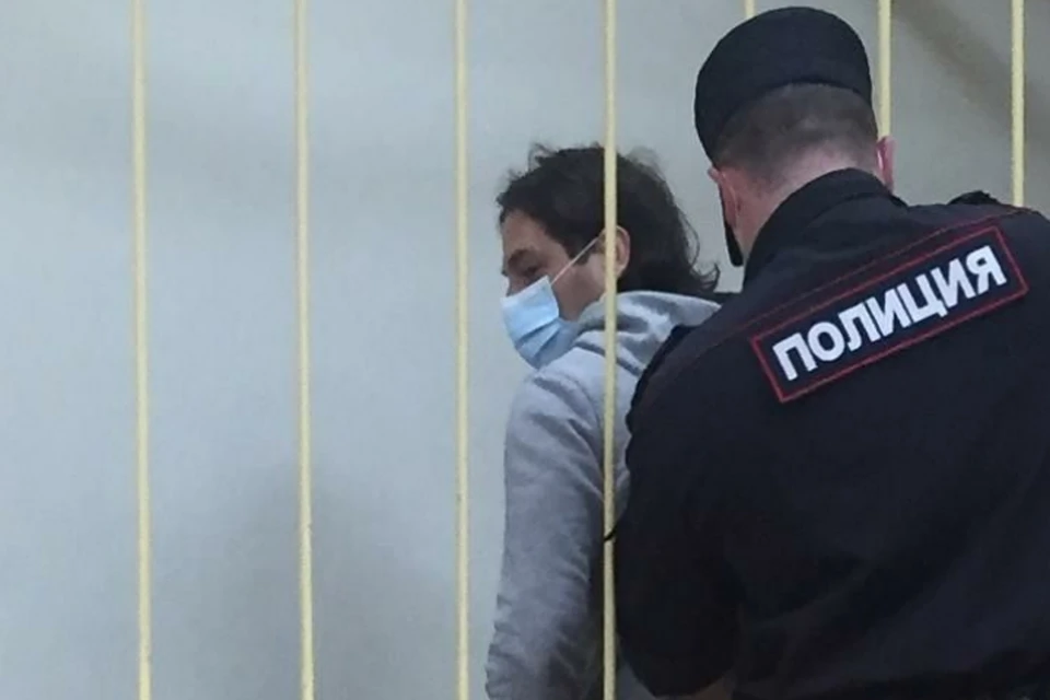 Педофила, три года занимавшегося сексом с юным петербуржцем, отправили в СИЗО. Фото: объединенная пресс-служба судов Санкт-Петербурга