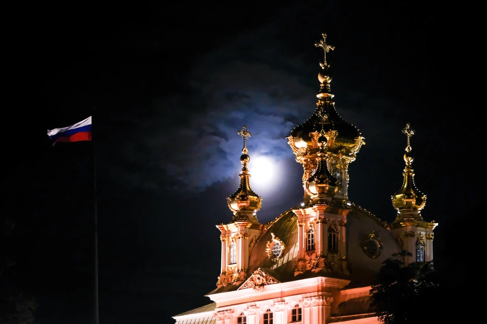 В Петергофе праздную День города