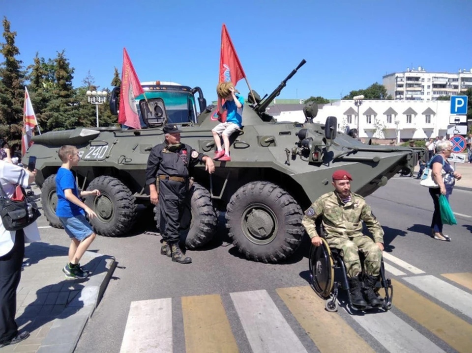Боевая техника пройдет по улицам Саратова