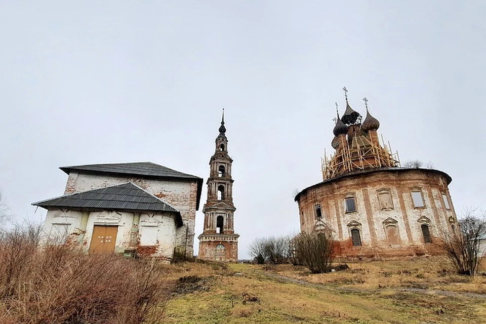 Церковь Казанской иконы Божией Матери в селе Курба