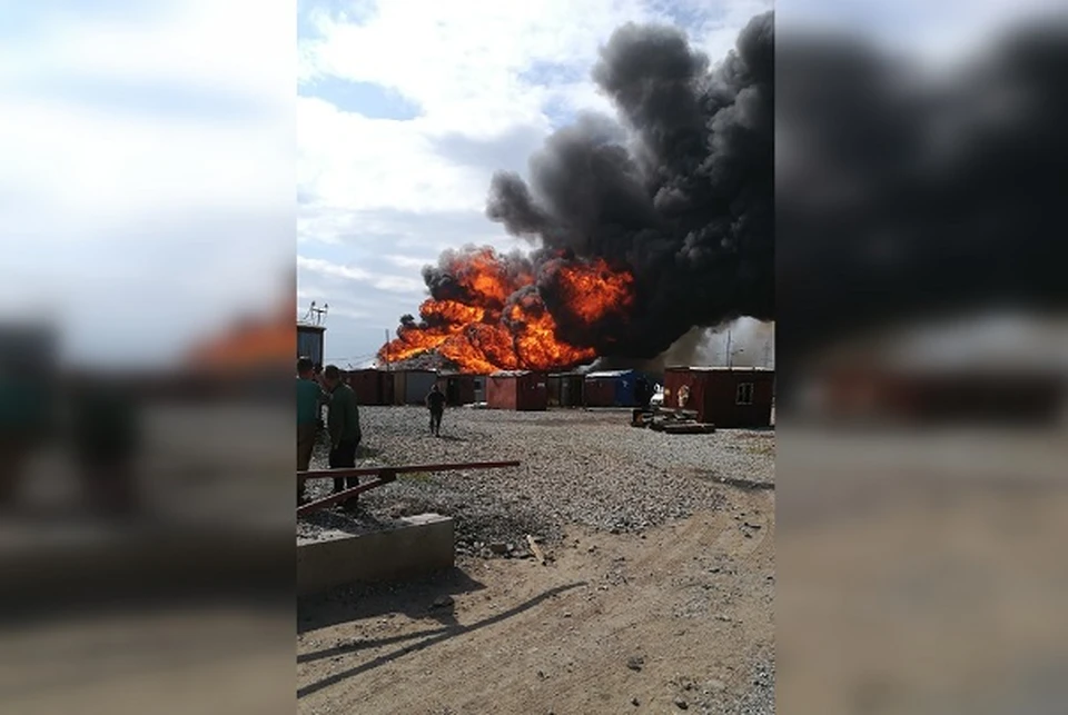 Серьезный пожар на предприятии в Соликамске.