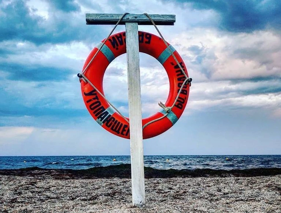 В выходные дни температура воды на западном побережье Крыма показала 18-20 градусов.