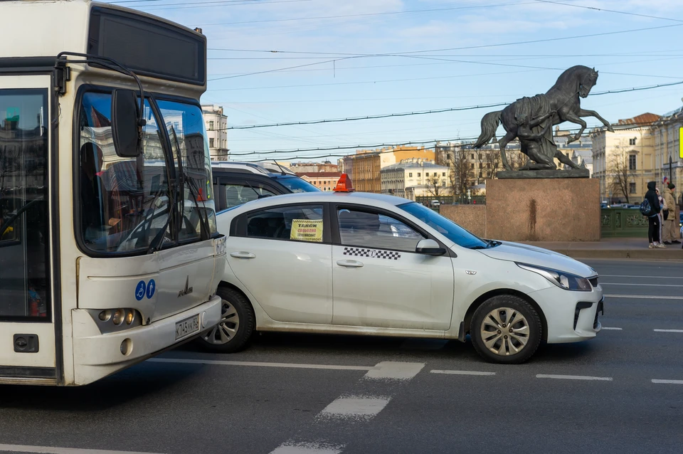 Приход в Россию китайского агрегатора заставил напрячься петербургских таксистов.