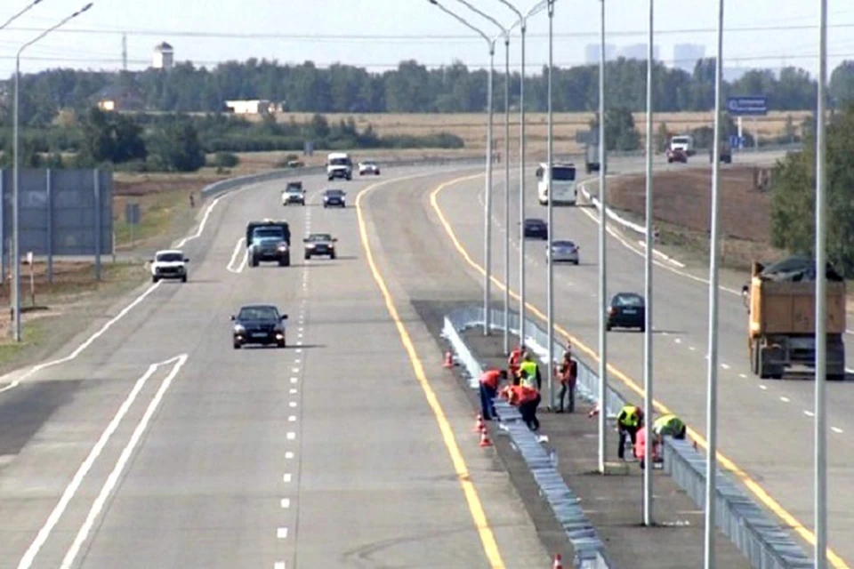 На юге страны строительные и монтажные работы на автодорогах начались уже с конца марта. Фото: ic24.kz