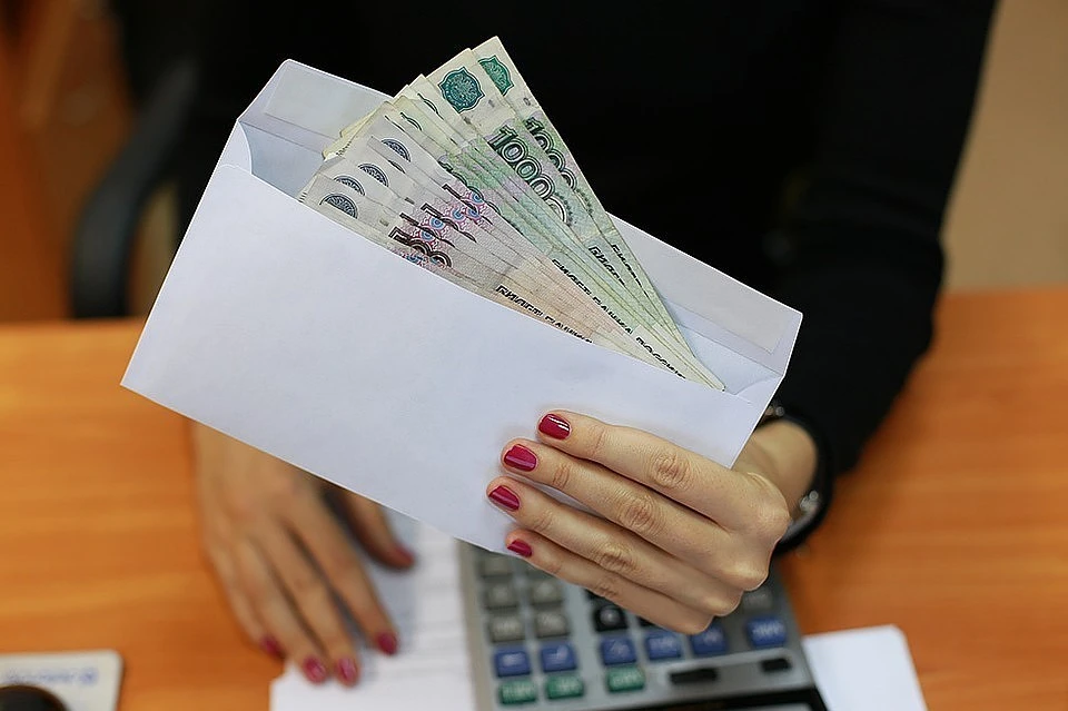 Директор агентства недвижимости из Ангарска похитила у клиентов 16 миллионов.