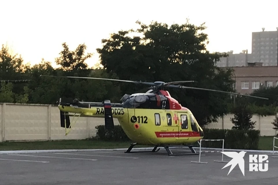 Вертолет готов к полету в отдаленные районы Рязанской области.
