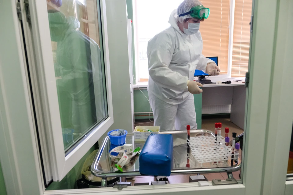 Почти 13 тысяч человек за сутки прошли тест на коронавирус в Петербурге