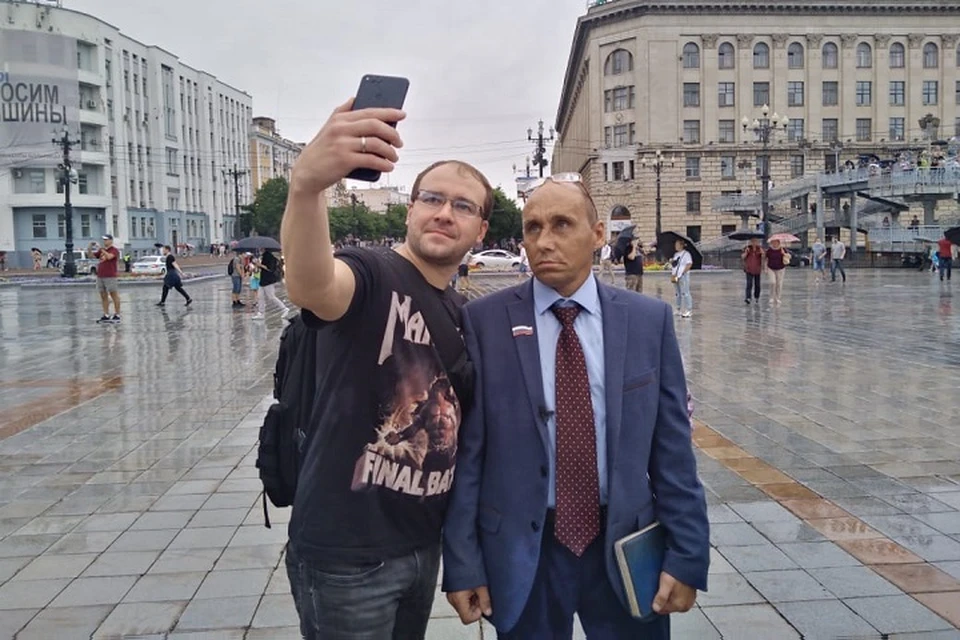 Виталий Наливкин приехал пообщаться с народом и народ ответил взаимностью
