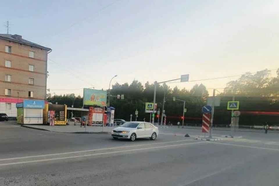 Иномарка сбила подростка на пешеходном переходе. Фото: ГИБДД Новосибирска