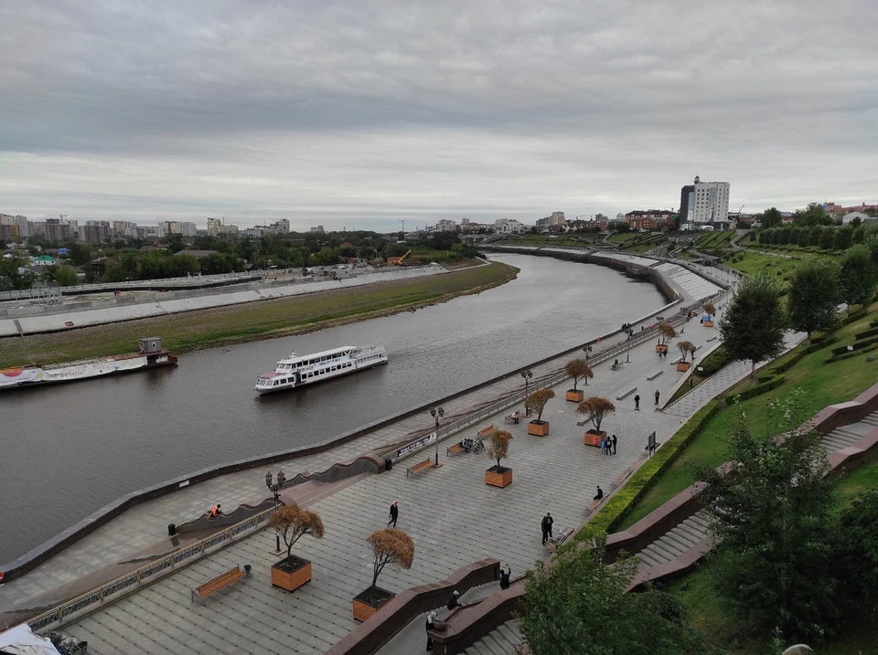 В Тюмени по-осеннему прохладно.