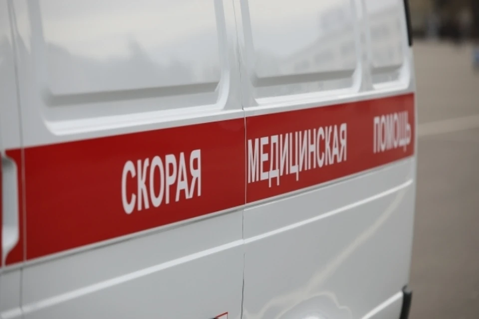 Ребенок выпил бензин во дворе своего дома в Кузбассе
