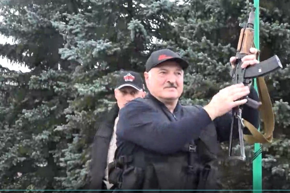 Политолог: «Картинка об уверенности Лукашенко разрушается его пиарщиками». Фото: Telegram-канал "Пул Первого."