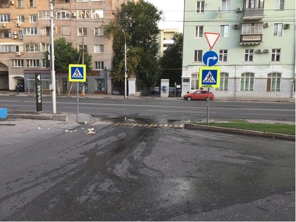 Около Макдональдса сбили девушку