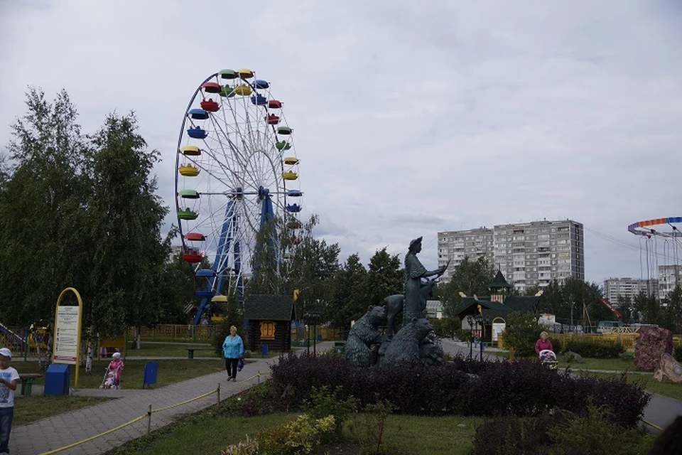 Колесо обозрения екатеринбург парк маяковского