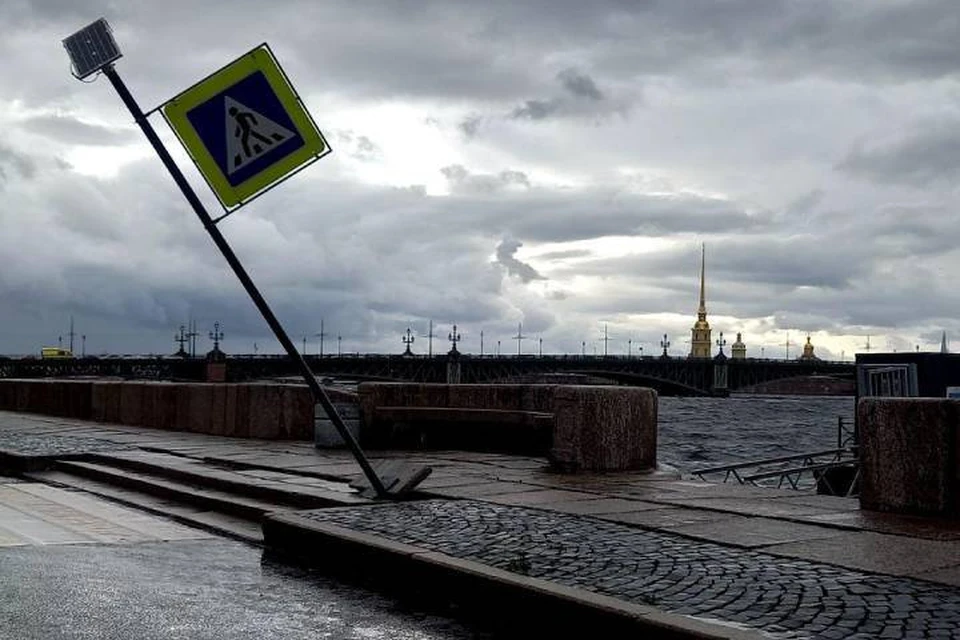 Сильный ветер в санкт петербурге