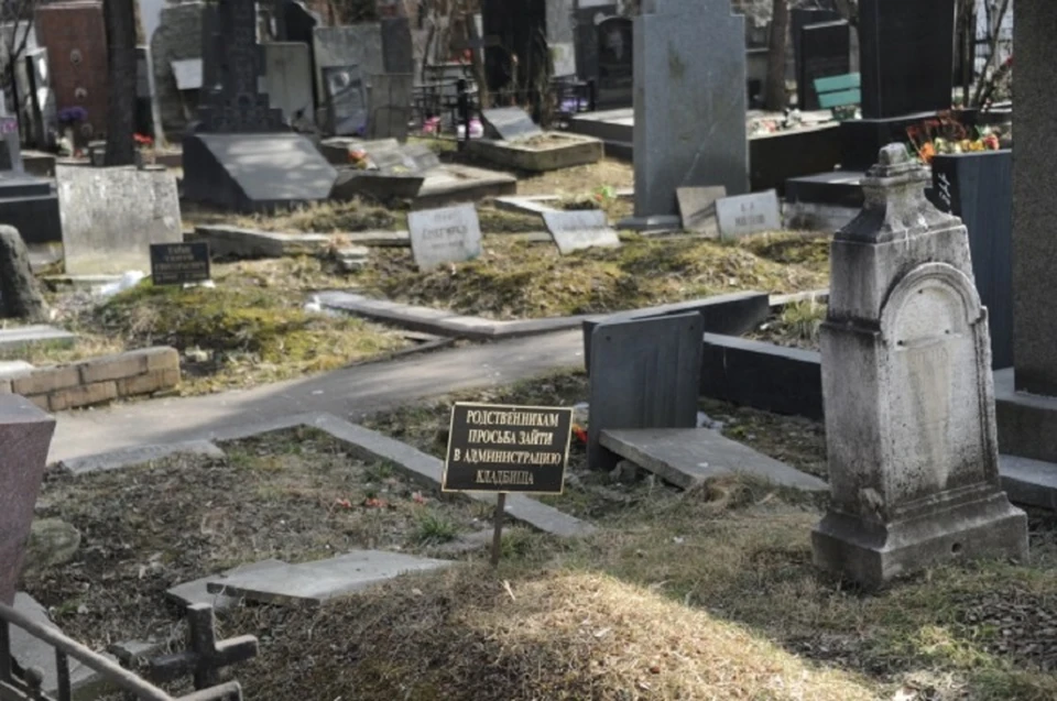 На Южном и Северном кладбищах за последние год-полтора совершили 304 самовольных погребения