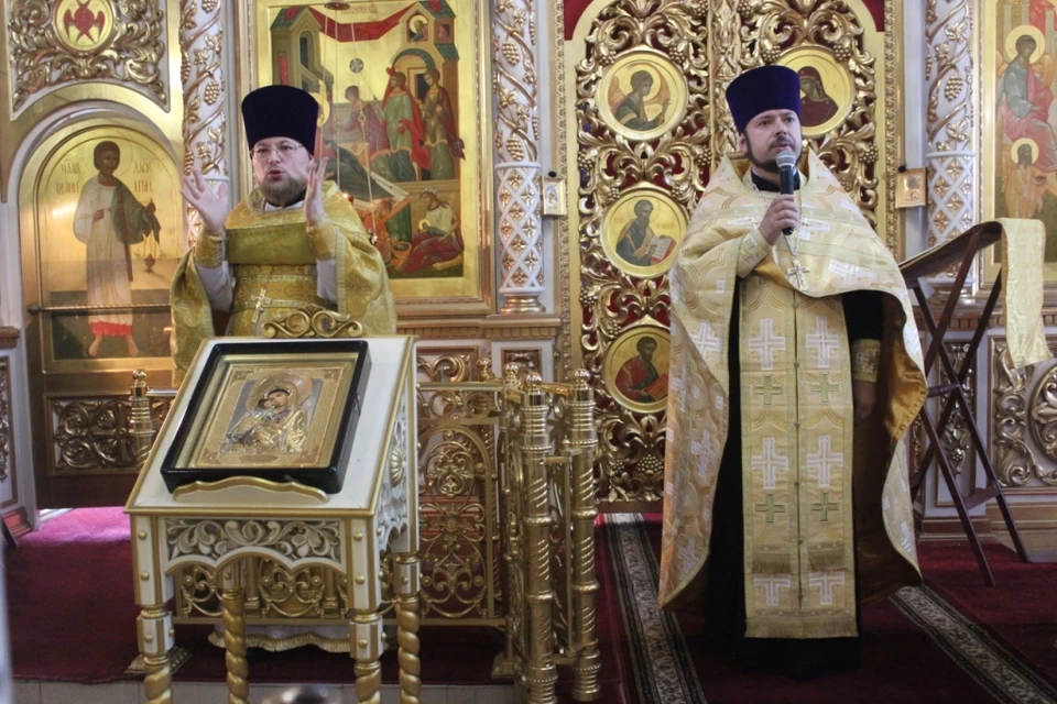 Служба прошла в Никитском храме в Калуге.