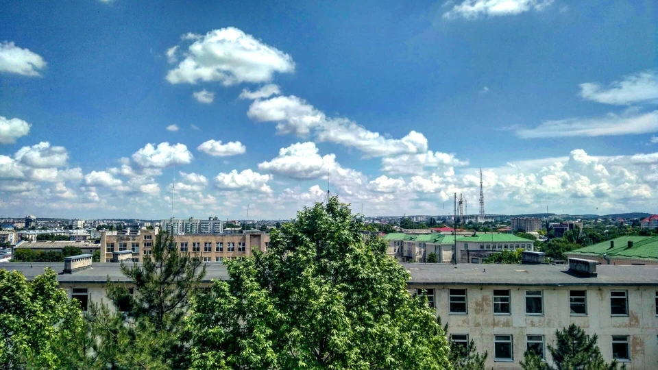 Конец недели в Крыму будет сухим и ясным, но может усилиться ветер до 20 метров в секунду.
