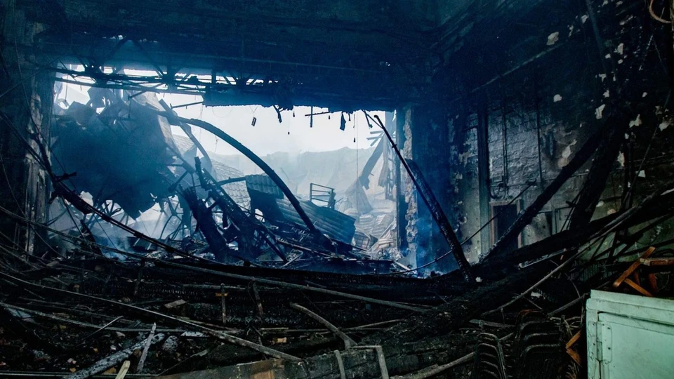 Филармония сгорела почти полностью. Фото: tv8.md