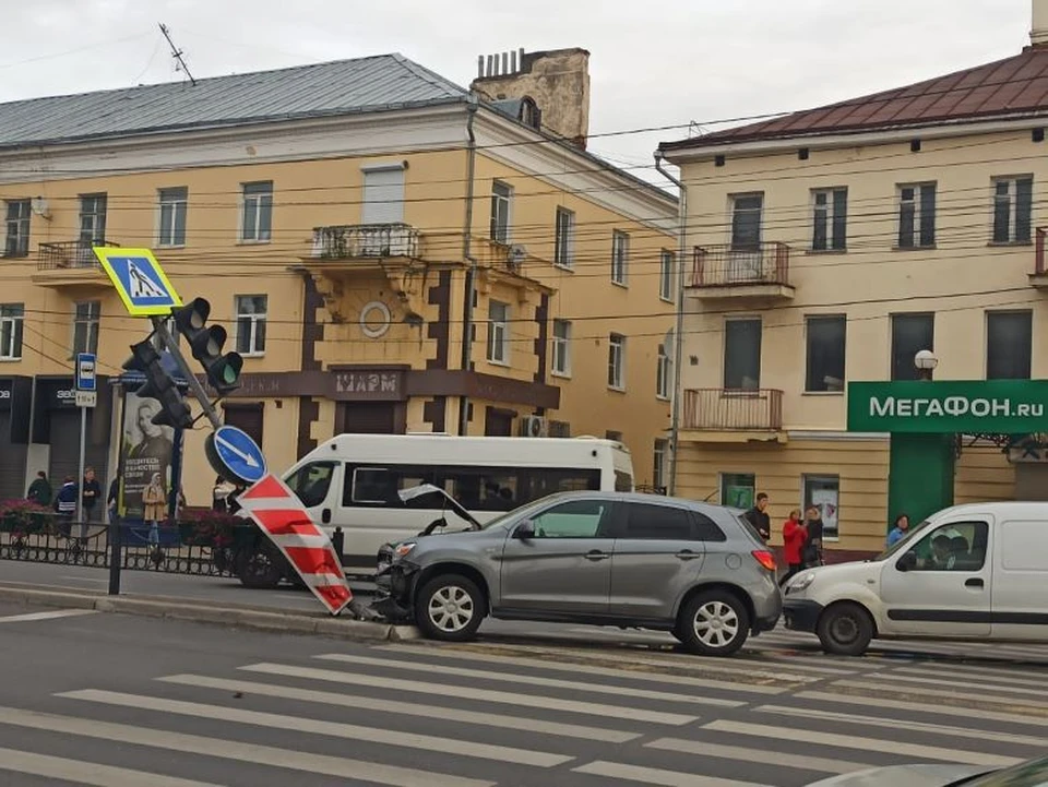 ДТП произошло в центе города.