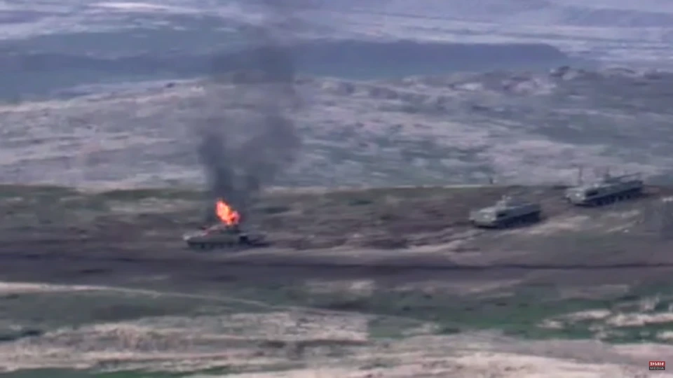 Вооруженные силы Азербайджана обстреливают из артиллерийских орудий села возле Вардениса