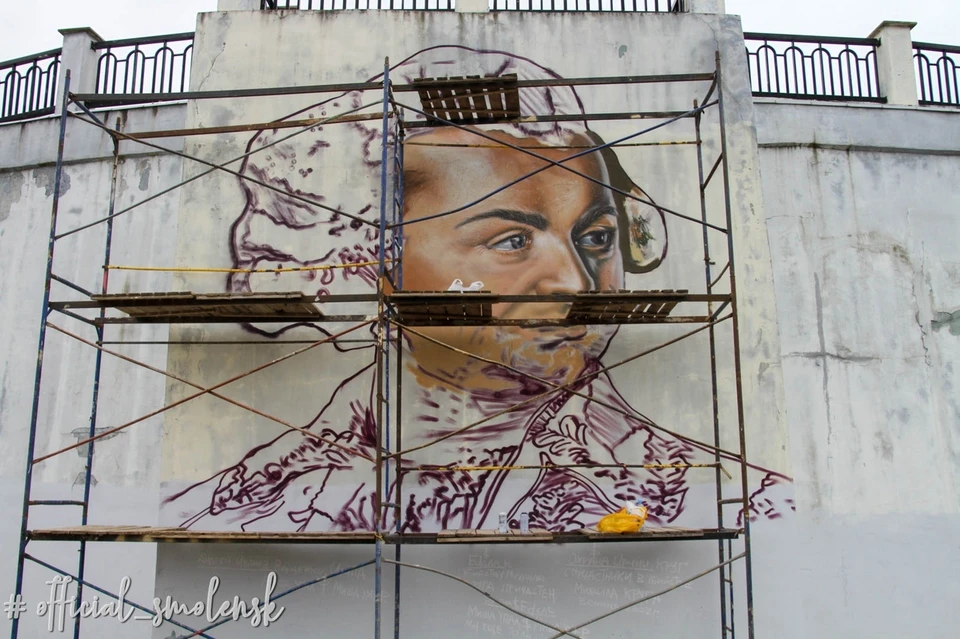 В Смоленске на набережной появилось новое граффити. Фото: администрация г. Смоленска.