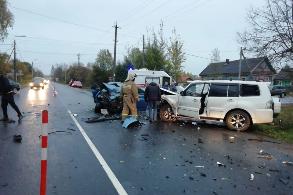 Женщина из Петербурга попала в смертельное ДТП в Малой Вишере. Фото: ГУ МЧС по Новгородской области / vk.com/club43575064
