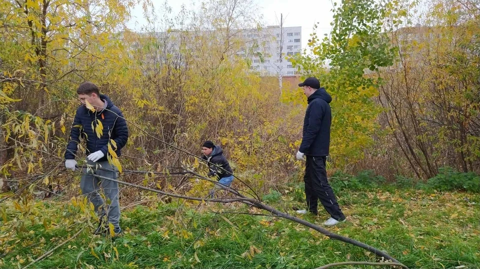 Тюменцы заранее наводят в городе чистоту. Фото - "Тюмень - наш дом".