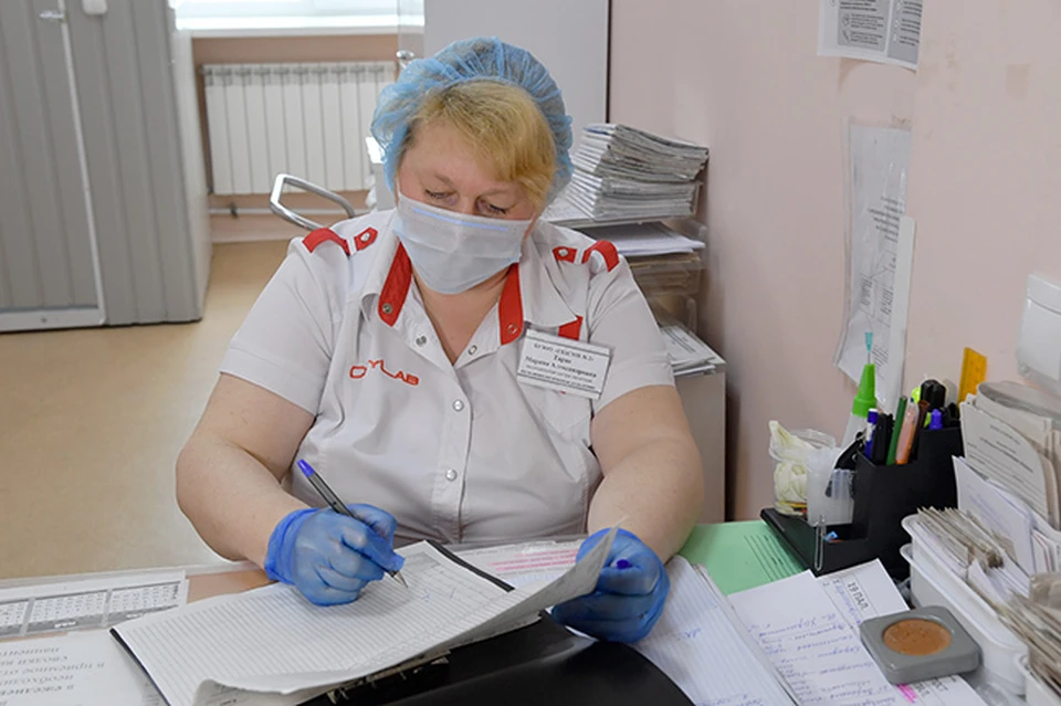 В Омской области началась вторая волна коронавируса.
