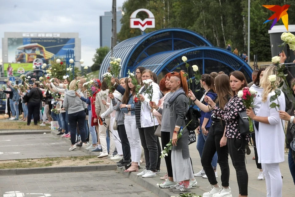 У протестов в Беларуси нет лидеров, говорят эксперты. Но при этом они влияют на всех.