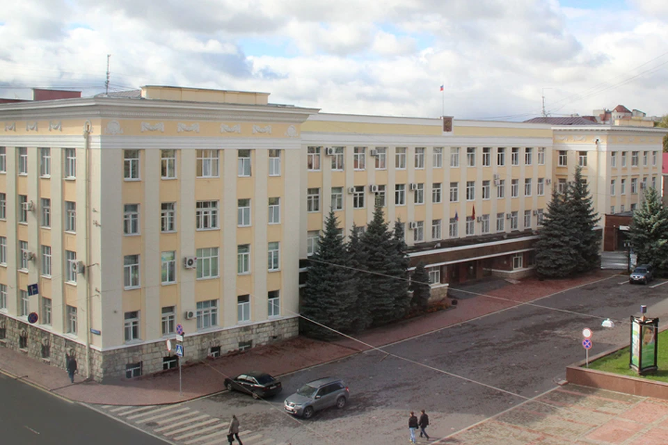 Новыми заместителями губернатора Брянской области стали Борис Грибанов и Владимир Реунов.