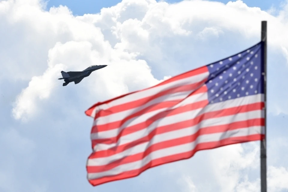 Спецслужбы США несколько часов допрашивали в аэропорту Нью-Йорка российского журналиста