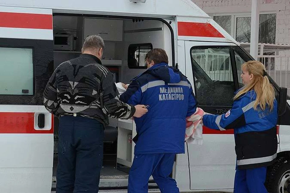 Водителям понадобилась помощь медиков.