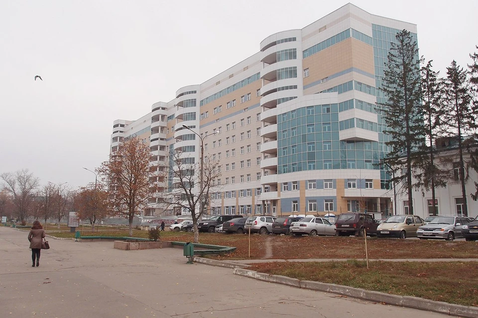В Орле на чиновников возбудили дело из-за недостроенного медцентра