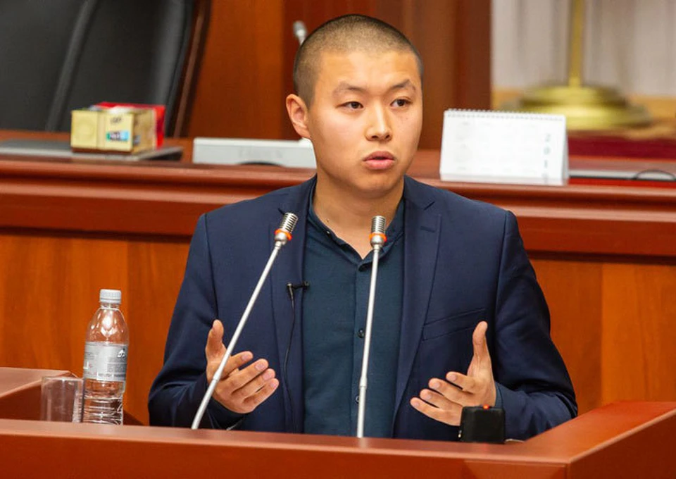 Депутаты поддержали кандидатуру Токтогазиева на пост министра сельского хозяйства.
