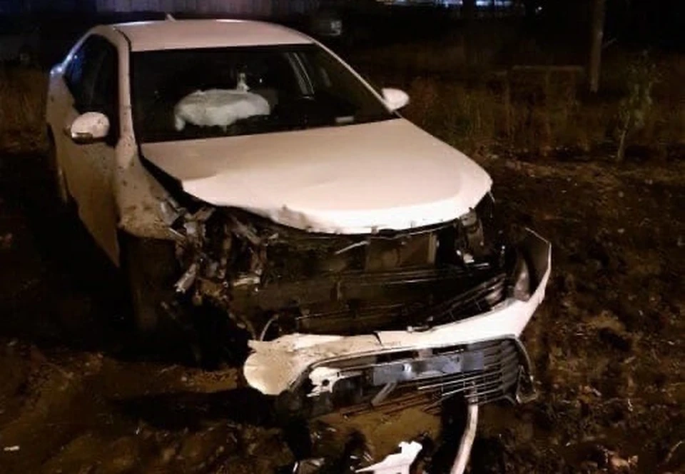 Водитель без прав устроил аварию