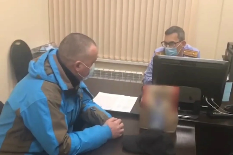 Бывший сити-менеджер города обвиняется в злоупотреблении должностными полномочиями. Фото: скриншот с видео kirov.sledcom.ru