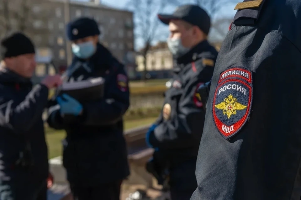 Смольный рассказал о числе нарушителей масочного режима в октябре 2020 года в Санкт-Петербурге.